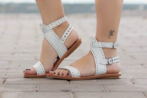 Women Sandals  Flat Gladiator Leather Sandals Summer Shoes Woman Rome Style Double Buckle Casual Beach Sandles Plus Size hjm7